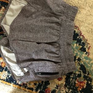 Lululemon shorts bundle xs